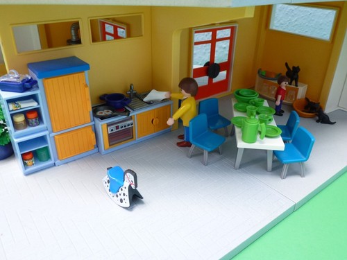 9266 City Haus Modernes Wohnen Einrichtung Figuren TOP Playmobil 2472 - Bild 4 von 9