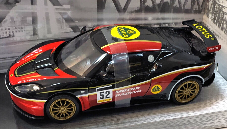MOTOR MAX GTR RACING 1:24 DIE CAST AUTO  LOTUS  EVORA GT4 NERO E ROSSO     73795 - Immagine 2 di 2