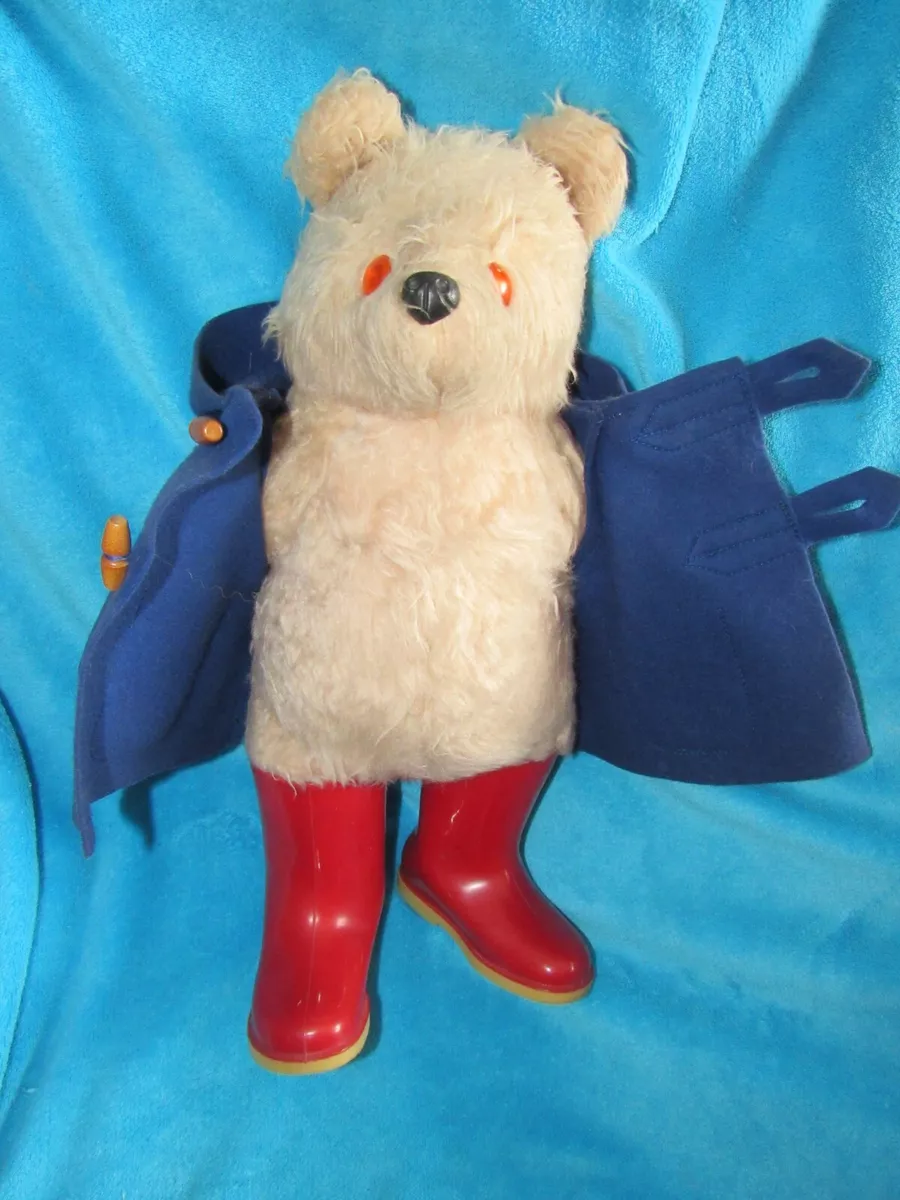 VINTAGE TEDDY BEAR GABRIELLE PADDINGTON ENGLAND 1970'S TAG RED DUNLOP TALL  BOOTS