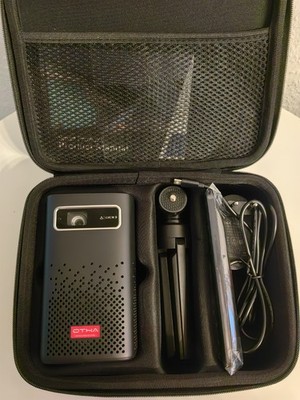 OTHA Beamer DLP 3D Mini Projektor   300 ANSI Lumen (UVP: 319 )