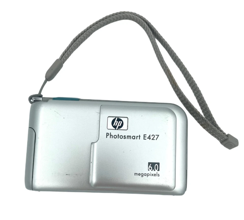 HP PhotoSmart E427 6.0MP Digital Camera Won’t Turn On/ For Parts or Repair As-Is - Image 2 of 4