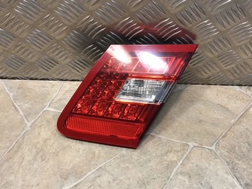 MERCEDES-BENZ E W212 Heckklappenleuchte rechts A2129060258 2.10 Diesel 20357560