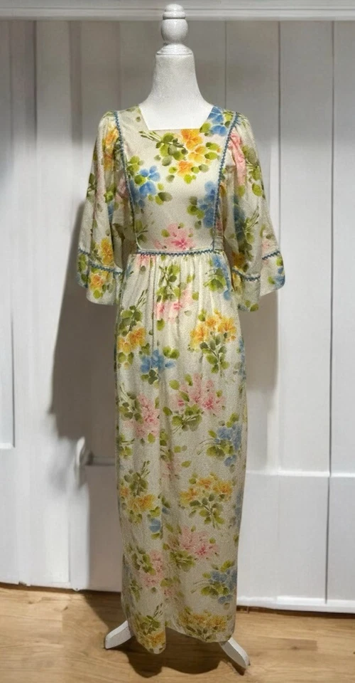 Vintage 70s Prairie Dress Size L/XL Floral Maxi Kimono Garden Cottage Tie Waist - Image 2 of 4
