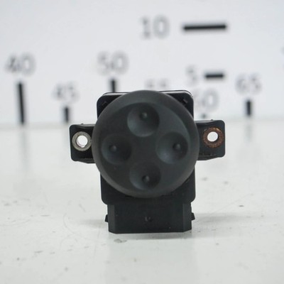 AUDI A6 4F2, C6 Bedientasten des rechten Sitzes 8E0959777B 2.0 Diesel 11513215