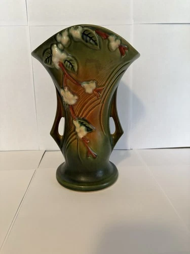Roseville Pottery Green Snowberry Tall Vase