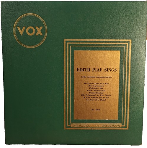 Ade Moose And Walker Lounge Around 7