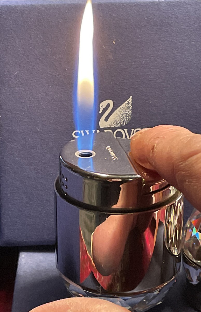 置物 Swarovski Cigarette Lighter Swarovski Signed Crystal Polished Rhodium Cigarette Lighter | eBay