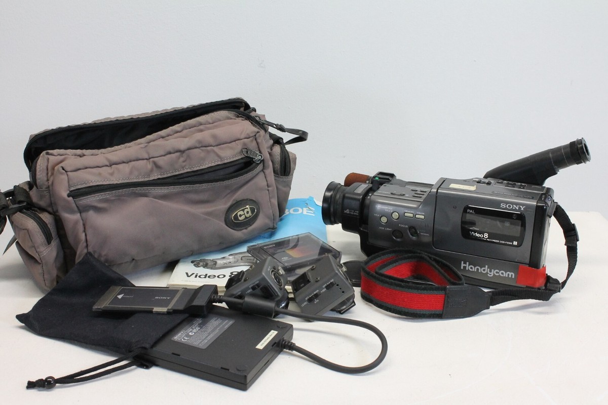 Sony handycam ccd-F330-E - In big camera case - And loads of other