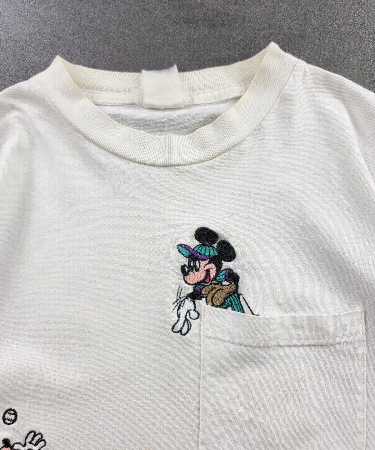 Vintage Mickey Mouse Disney Goofy White Pocket T-shirt M