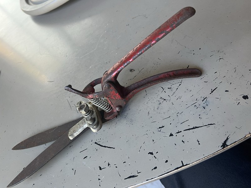 Vintage Garden Tool Grass Clippers Shears Red Handle