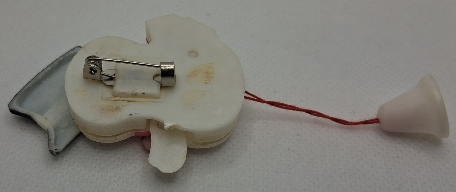 Vintage Plastic Snowman Christmas Pin Brooch Arms Hat Move Bell String Holiday