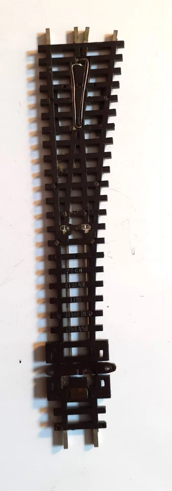 PECO STREAMLINE N GAUGE - SL-E396F MEDIUM RADIUS LEFT HAND POINT - Image 4 of 4