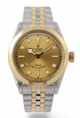 Tudor Heritage Black Bay 32 18kt Gold & Stahl Champagner Zifferblatt 32mm 79583 - £3070