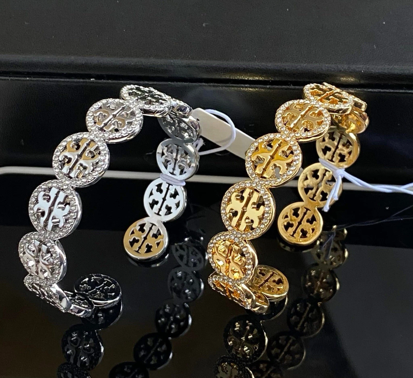 Bracciale medaglione logo Tory Burch
