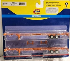 Athearn 26590 HO Scale 53' Container Chassis BNSF