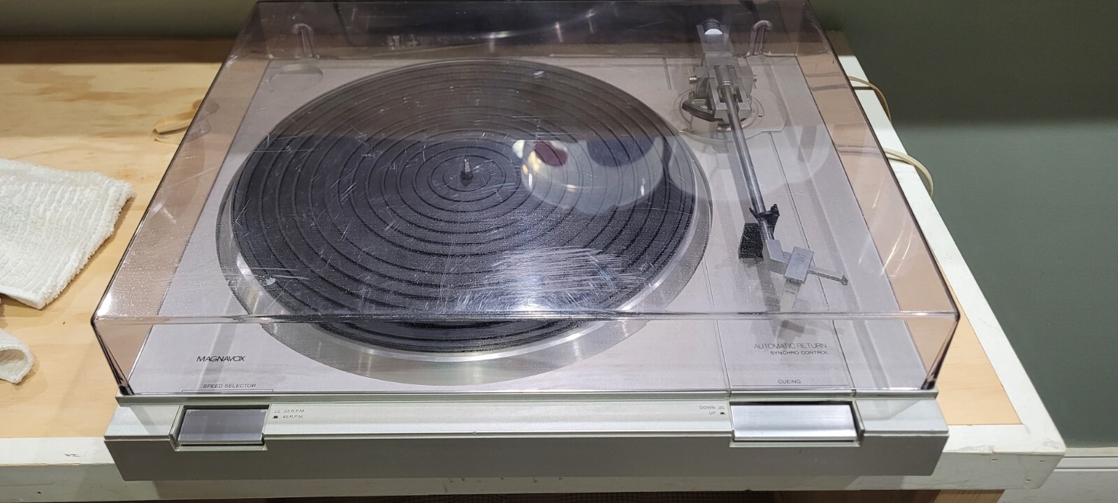 Vintage Magnavox FP1413SL01 Belt Drive Turntable Automatic Return