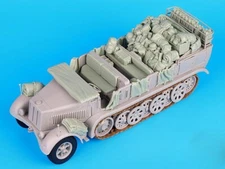 1/35 Resin Stowage & Accessories for German Sd.Kfz. Vehicle Unpainted 35410-84
