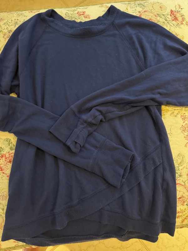 ATHLETA GIRL NAVY BLUE LONG SLEEVE CRISS CROSS PULLOVER CREW NECK XXL 16