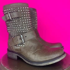Steve Madden Monica Taupe Leather Studded Double Buckle Mid Calf Moto Boot Sz 6