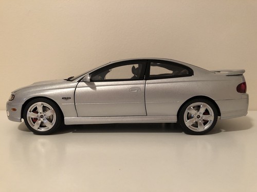 1:18 2005 Pontiac GTO Quicksilver GMP - Picture 3 of 23