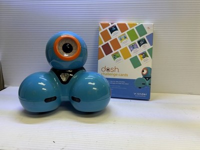 Wonder Workshop DA01 Dash Robot - Blue- Your Interactive Robotic Companion