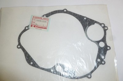 Kawasaki New OEM Right Clutch Cover Gasket 11009-1235 KL KZ KLT KLX 200 250 5D 4