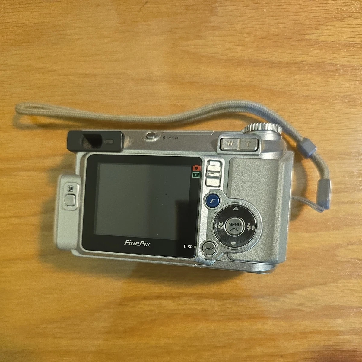Fujifilm FinePix E550 Digital Cameras for Sale | Shop New & Used