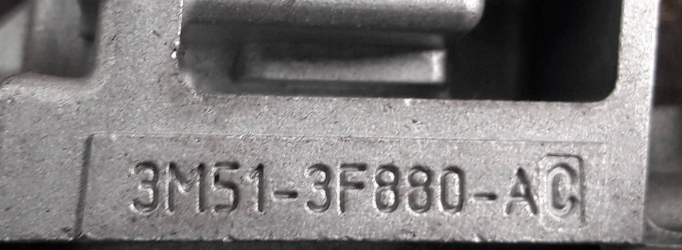 1681167 Bloqueo de dirección FORD FOCUS C-MAX (CAP) 1.6 TDCi Mnv 5p/d/1560cc - Imagen 2 de 4