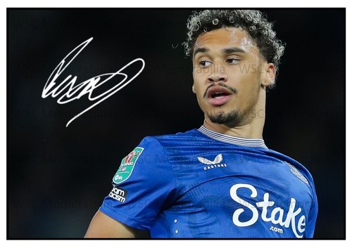 11480. Roman Dixon Signed Pictures (A4 Prints) Everton Stockport