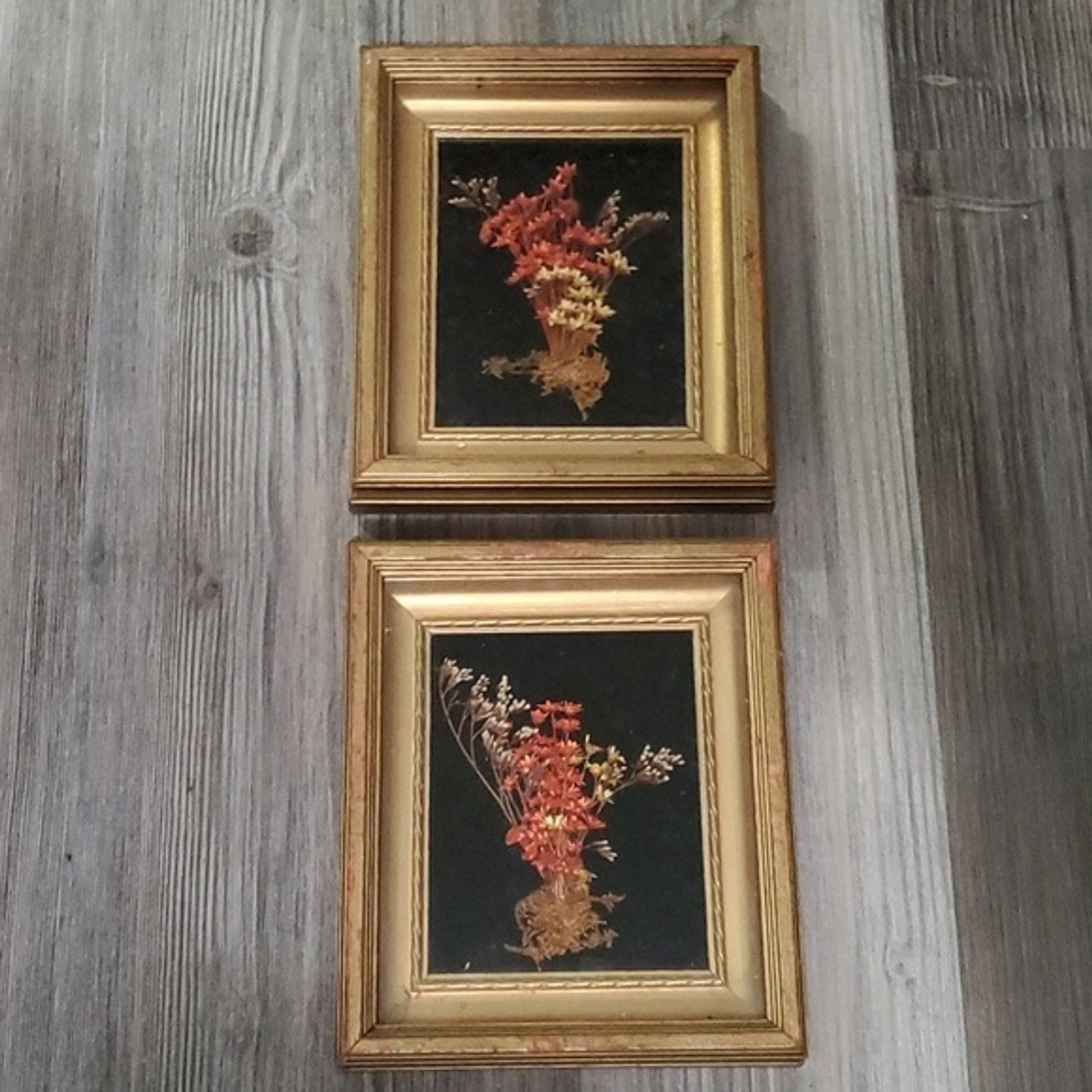 Vintage Mid-Century Wall Hanging Art Set of 2 Dried Flowers-image