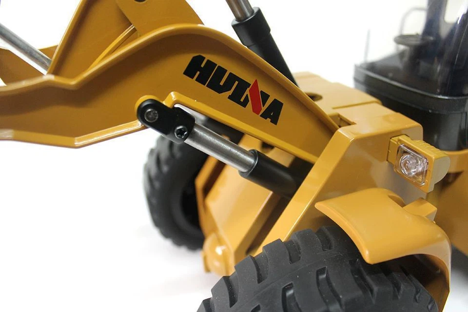 Huina 1583 Metall-Radlader 1:14 RTR V4 10 Funktionen Die Cast - Bild 4 von 4