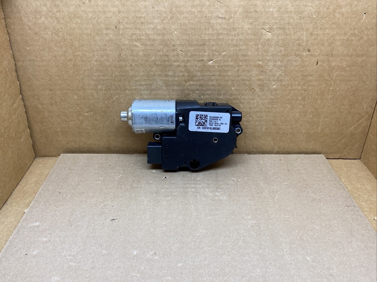 チェロキー　KL32 Jeep サンルーフモーター2923226 F07 中古 2014-2022 Jeep Cherokee Sun Roof Sunroof Motor OEM 2923225F08 | eBay