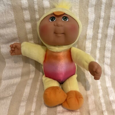 Cabbage Patch Kids Cuties Regenbogengarten im Entenoutfit Baby Puppe Sammlerstück