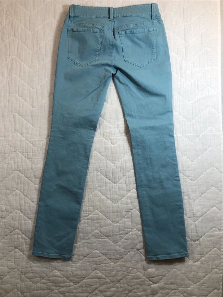 Pantalones de mezclilla Ann Taylor Loft para mujer 0P azul calce moderno recto pequeño tiro bajo Foto 2 de 4