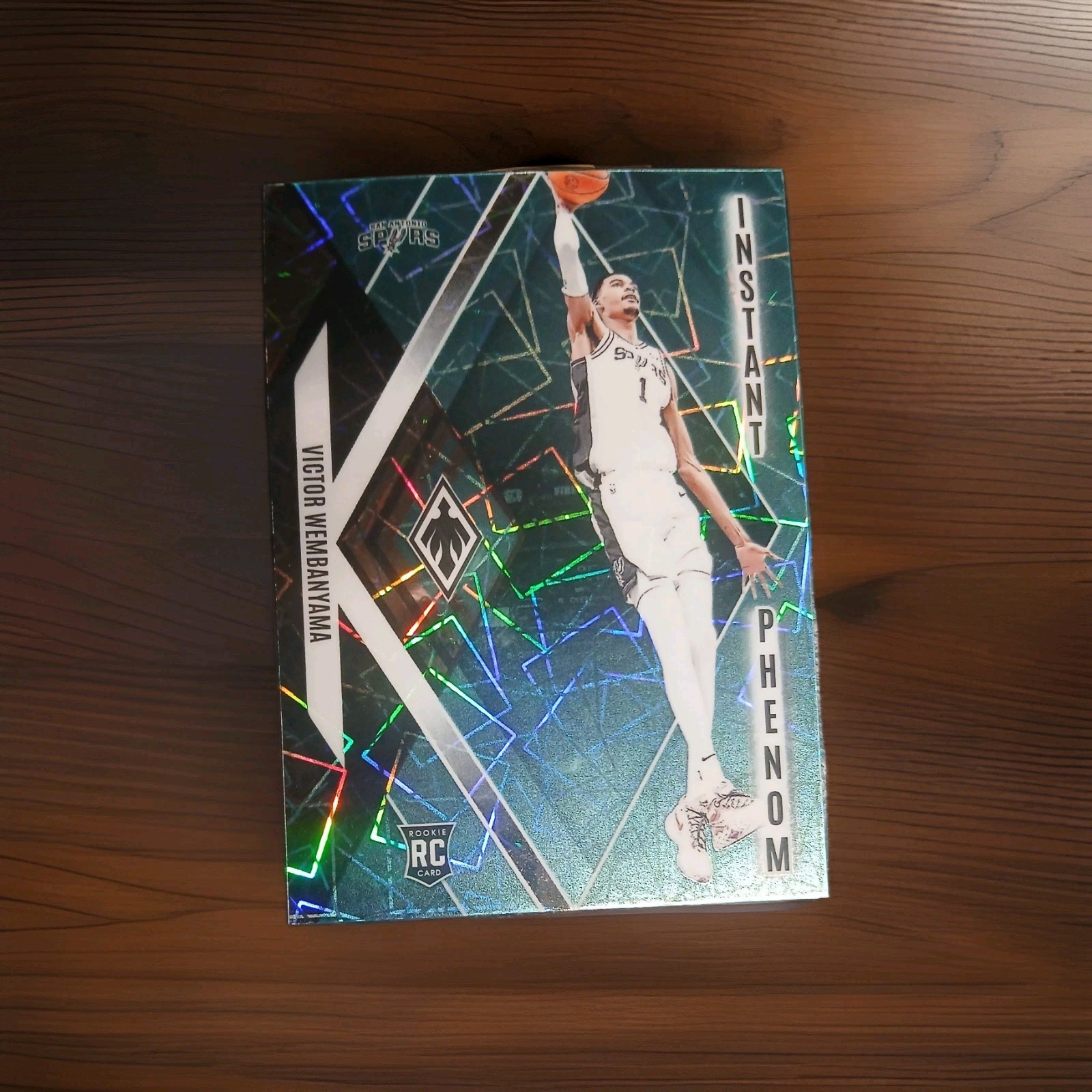 2023-24 Panini Phoenix - Instant Phenom Victor Wembanyama #13 Teal Lazer (RC)