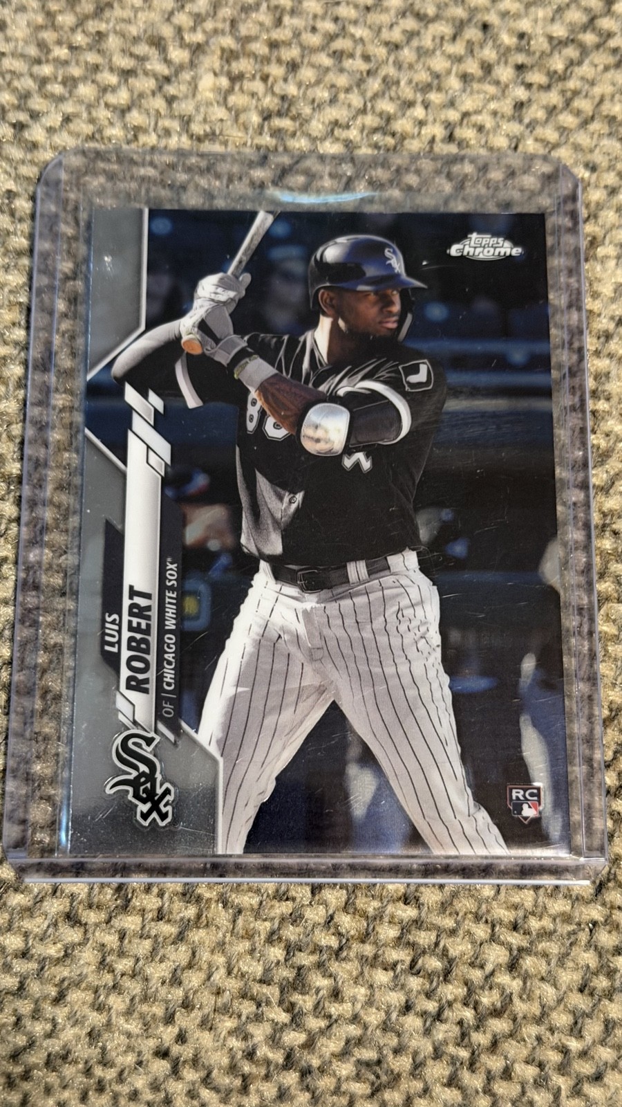 2020 Topps Chrome - Luis Robert #60 Batting (RC)