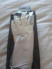 Image of Reusch Attrakt Gold X Strapless Goalkeeper Gloves Size