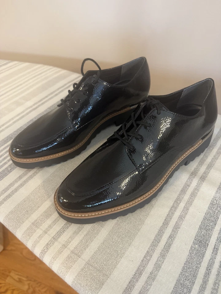 Franco Sarto Negro Patente Suela Oxfords Talla 9.5 Charles NUEVO Mocasines con Cordones Foto 2 de 4