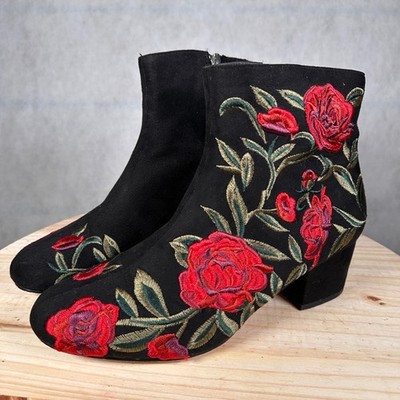 Comfortview Sidney Ankle Boots Women 11W Black Red Rose Floral Embroidered EUC