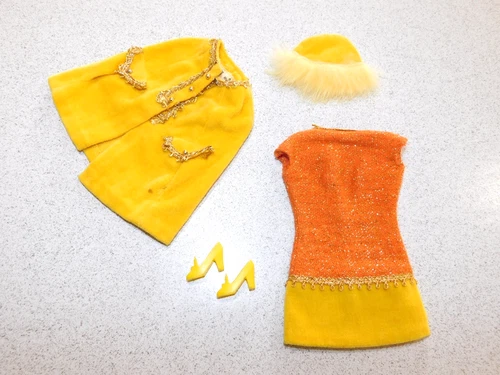Barbie:  Julia VINTAGE Complete CANDELIGHT CAPERS Outfit!