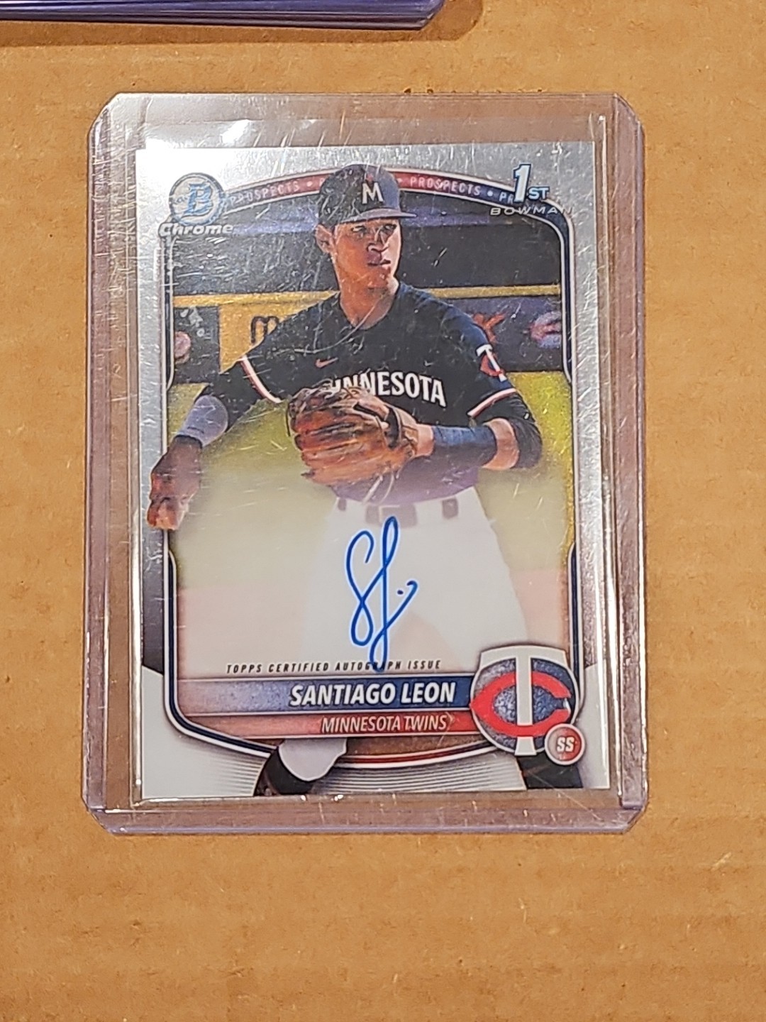 Santiago Leon 2025 Bowman Chrome 1st Bowman Auto Autograph
