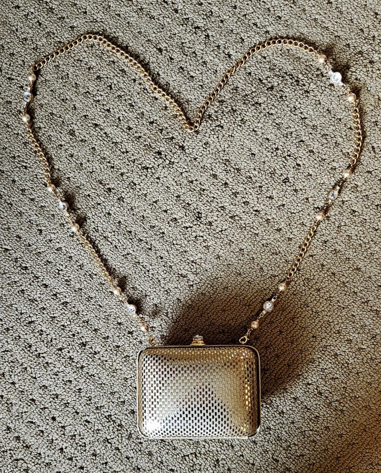 Auth St John Gold Tone Palettes Chain Clutch New ( Other) Made In Italy - Image 2 of 4