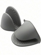 Silicone Kitchen Gloves 2PCS – Heat-Resistant Cooking & Baking Safety Tool