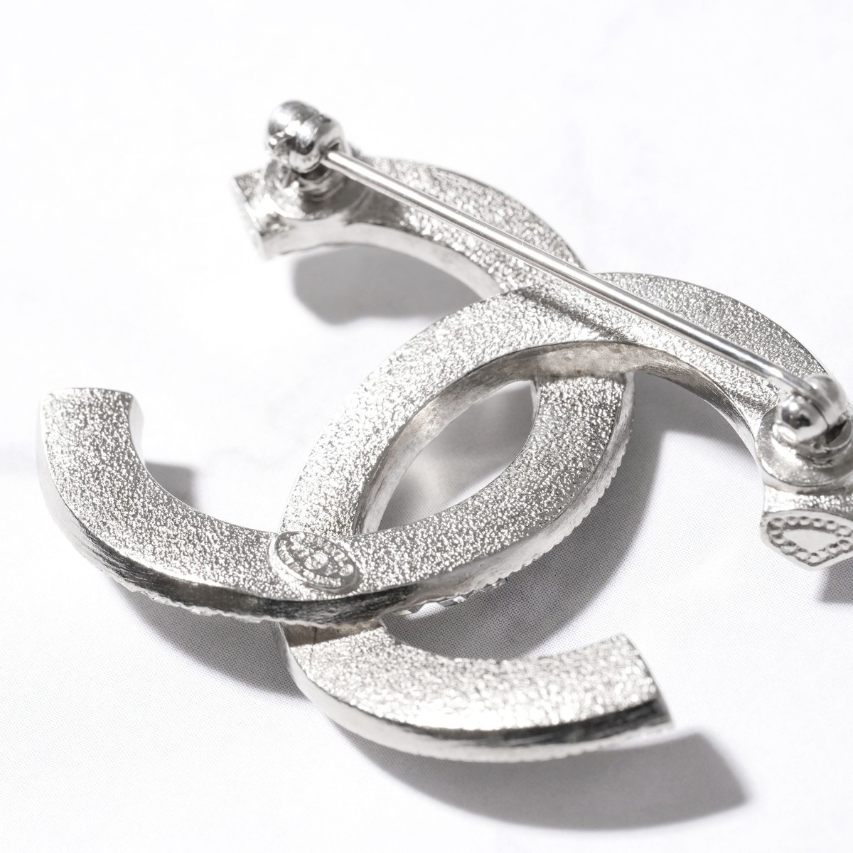 CHANEL CC Coco Mark Pin Brooch Silver Rhinestone Crystal F19V