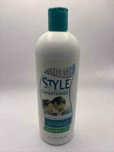 Vtg 1990s STYLE Conditioner Regular Fresh Apple 24Oz Collectible 80% Full Lamaur