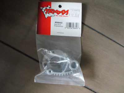 TRAXXAS #5660 FINNED ALUMINUM MOTOR MOUNT NEW OLD STOCK