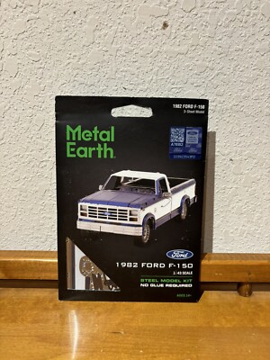 Metal Earth 1982 Ford F-150 Steel Model Kit