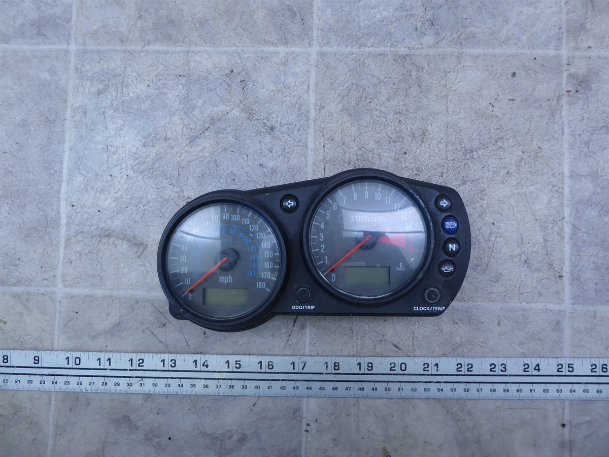 2000 Kawasaki ZX600 J1 Ninja K425-2) speedo tach gauge cluster