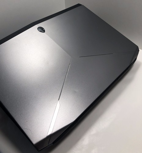 Dell Alienware 18 18,4" FHD i7-4700MQ 24GB 750GB HDD 2x SSD 2x GTX 765M (SLI) - Bild 5 von 6