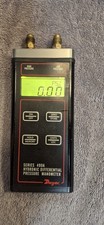 DWYER 490A-4 Hydronic Manometer,  backlit LCD screen